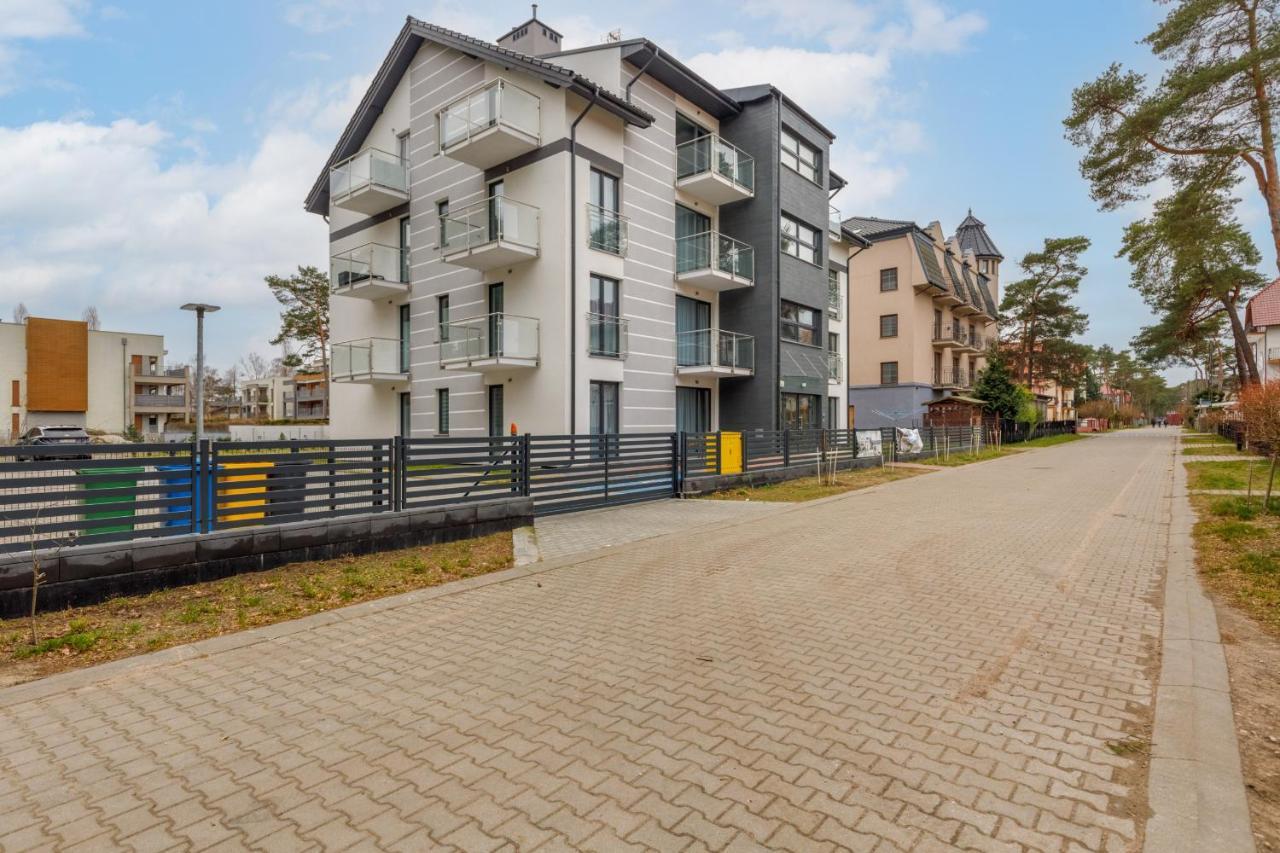 Apartment Rybacka With Parking&Balcony By Noclegi Renters Мендзиводзе Екстериор снимка